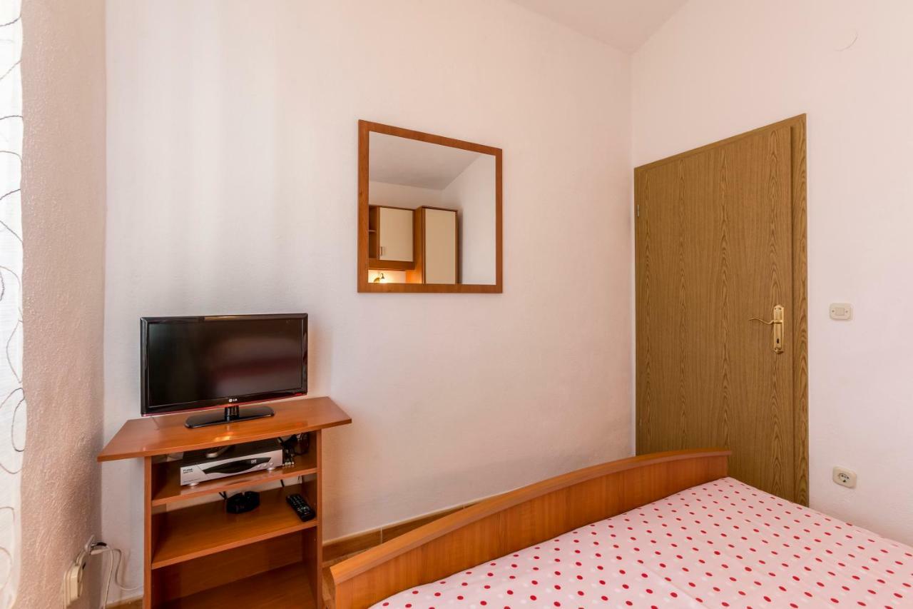 Apartment Ivka Bol